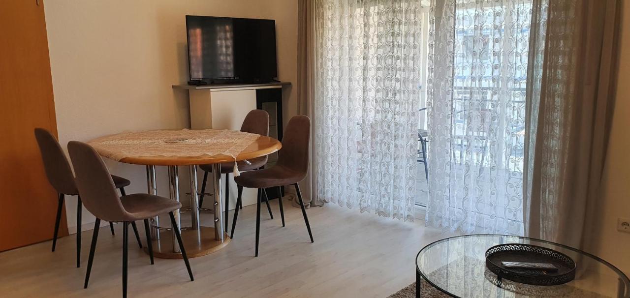 Outletcity Ferienwohnung 2 Metzingen  Ngoại thất bức ảnh